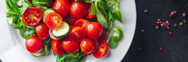 Salada tomate cereja fresco prato saudável refeição comida lanche dieta na mesa espaço de cópia comida