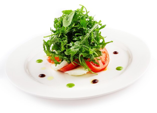 Salada verde com tomate rúcula e queijo feta