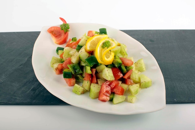 Salada verde estilo árabe