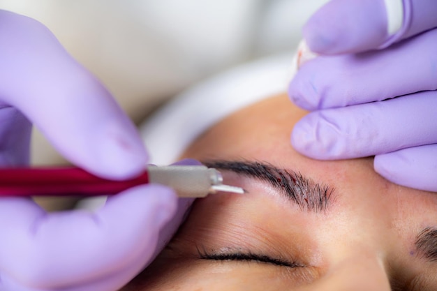 Salão de Beleza Sobrancelhas Microblading