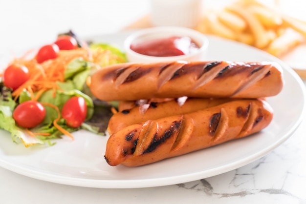 Salchicha a la plancha con verdura