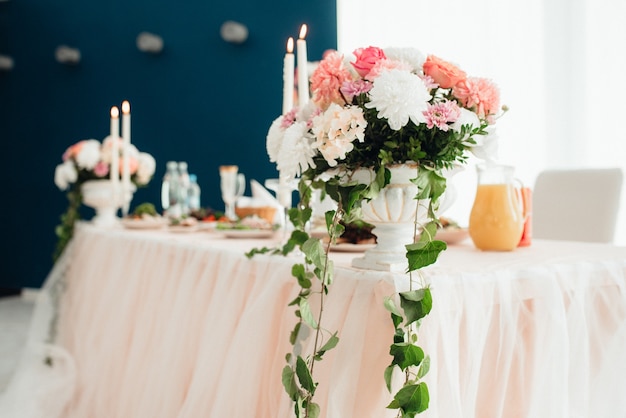 Salón de banquetes para bodas, decoración de salones de banquetes, decoración atmosférica