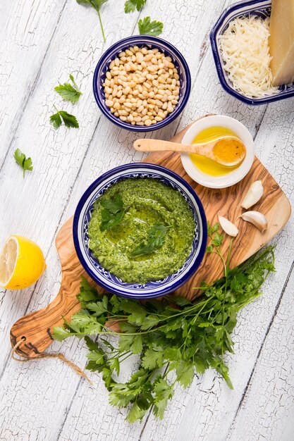 Salsa pesto casera de perejil