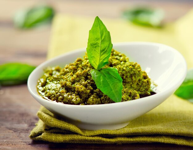 Salsa de pesto cocina italiana