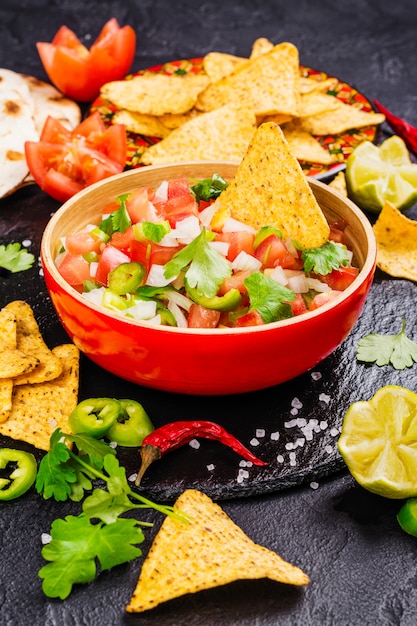 Salsa pico de gallo mexicana