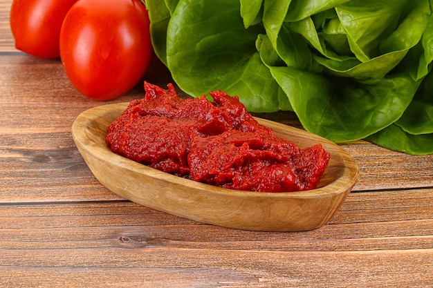 Salsa de puré de tomate para cocinar