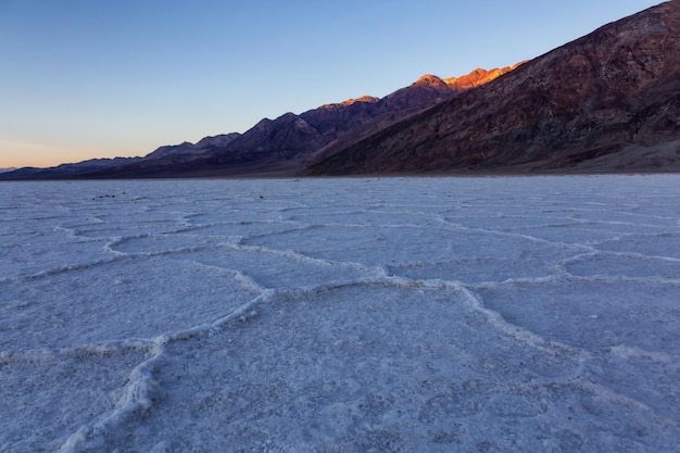 Salt Pan en el Parque Nacional Death Valley de Badwater Basin