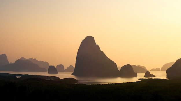 Foto samet nangshe view point phang nga puket tailandia