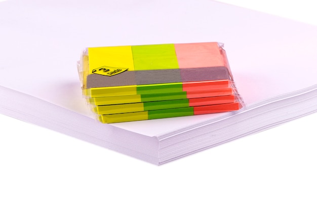 Sammlung von bunten Post-It-Papiernotiz