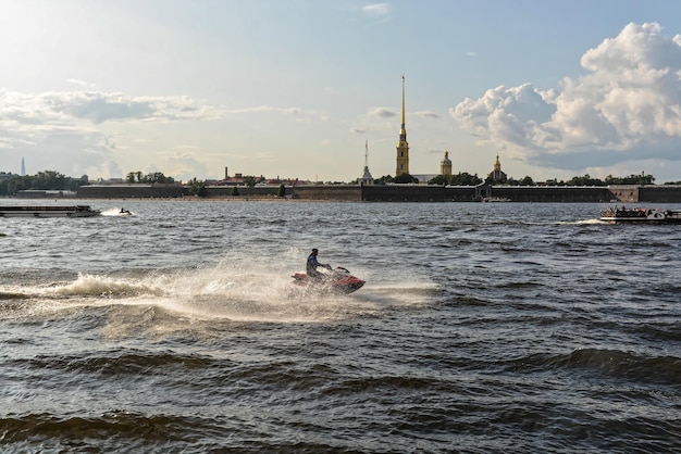 San Petersburgo en el verano