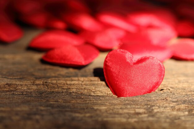 San Valentín en forma de corazón rojo