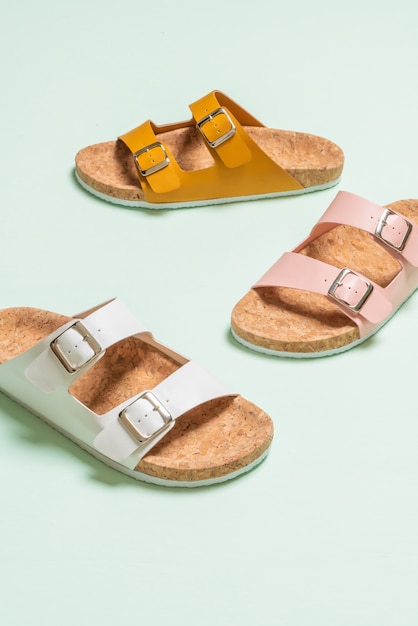 sandalias de cuero de moda para hombres y mujeres