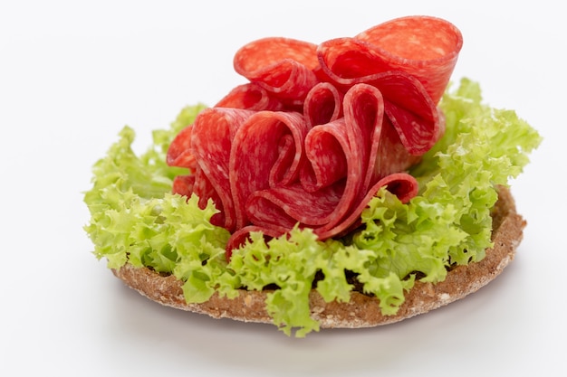 Sanduiche com salame