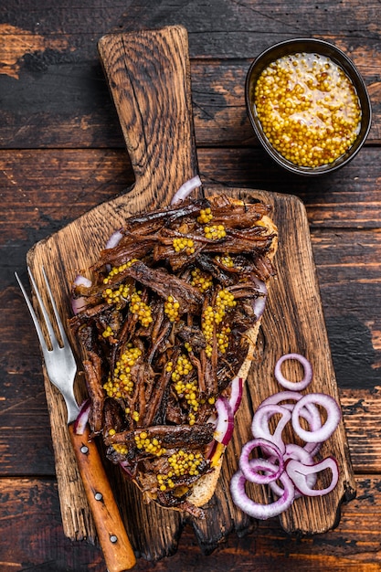 Sanduíche de churrasco Texas com carne de peito assada lentamente