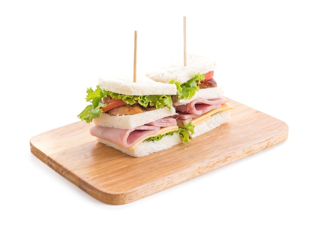 Sandwich auf weißem Hintergrund