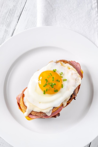 Sándwich croque madame