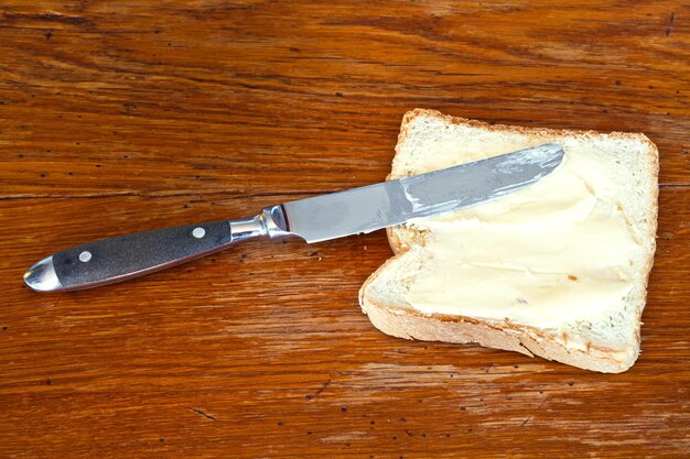 Foto sándwich de pan y mantequilla