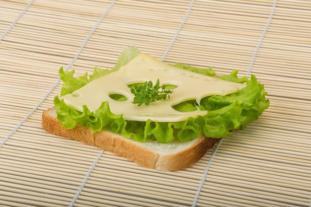 Sándwich de queso Maasdam