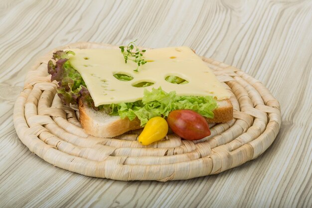 sandwich con queso