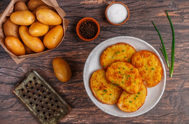 Sándwiches con patatas fritas