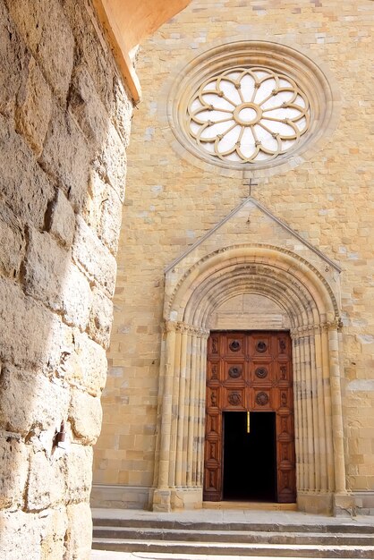 Sansepolcro Italia Fachada de la iglesia católica Cattedrale di San Giovanni Evangelista