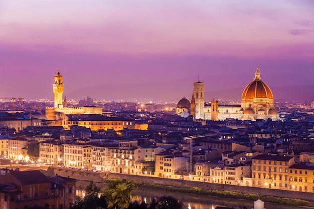 Santa Maria del Fiore, o Duomo de Florença ao pôr do sol