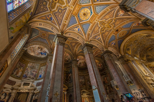 Santa Maria dell Anima igreja em Roma