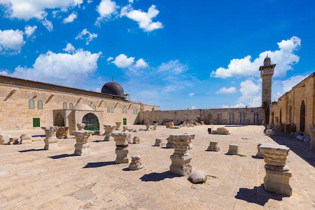 Santuário islâmico de Jerusalém Mesquita Al Aksa localizada na Cidade Velha no Monte do Templo, perto do Muro das Lamentações