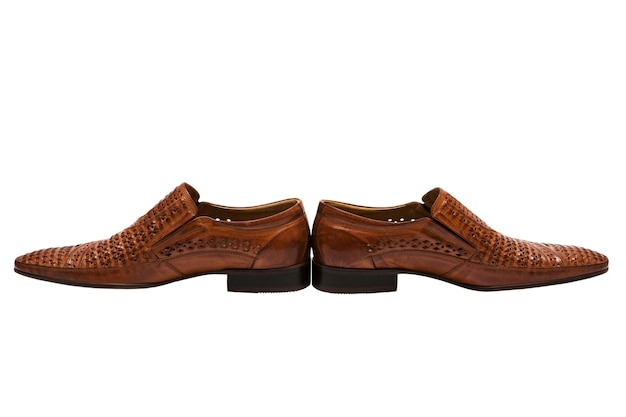 sapatos baixos marrons