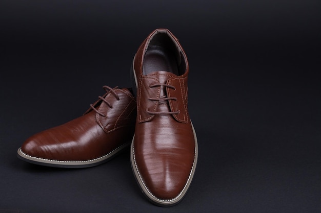 Foto sapatos de couro da moda oxford para homens