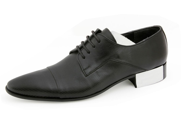 Sapatos masculinos elegantes e de couro