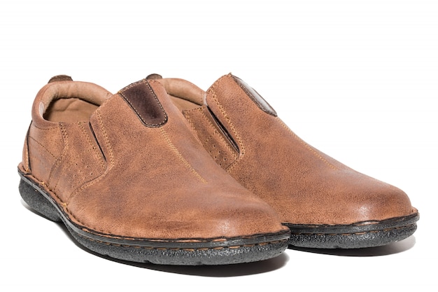 Sapatos masculinos marrons