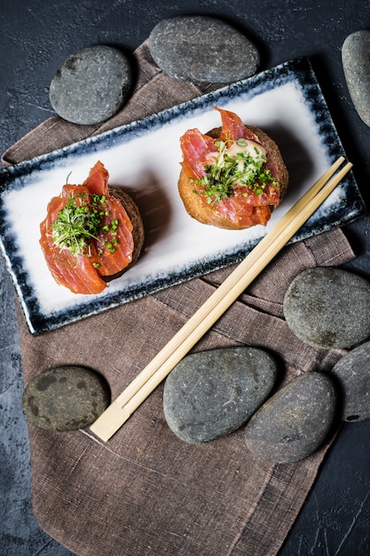 Sashimi de salmón, de cerca