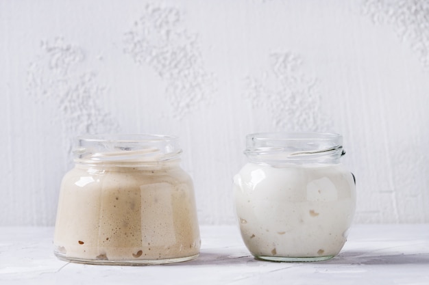 Sauerteig zum Brotbacken