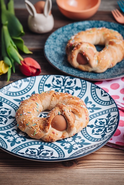 Scarcella, ein traditionelles Gebäck für die Osterferien in Apulien