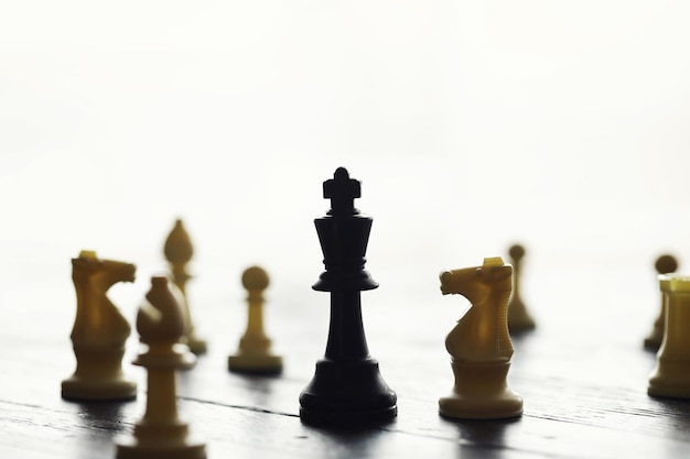 Schachbrettspiel für Ideen und Wettbewerbs- und Strategiegeschäftserfolgskonzept