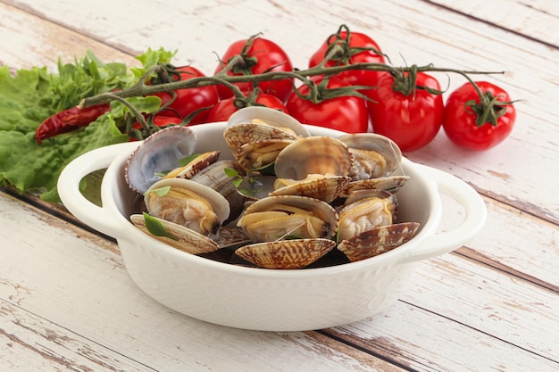 Schalentiere von Vongole mit Knoblauchbutter