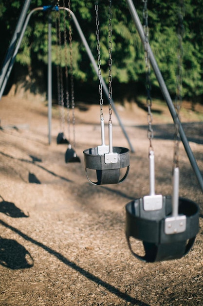 Foto schaukeln im park