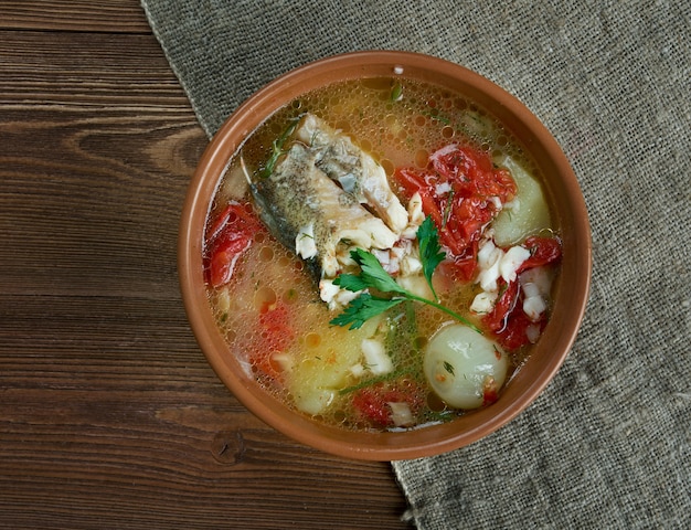 Scherba - Russische Kosaken-Fischsuppe