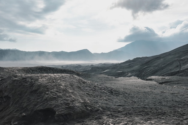 Schicht Vulkanasche als Sandboden des Mount Bromo Vulkans