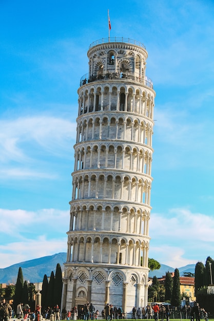 Schiefer Turm von Pisa in Italien