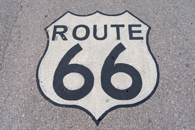 Schild für Route 66 in El Reno, USA