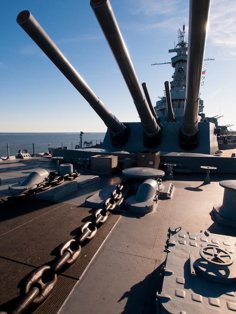 Schlachtschiff der US Navy im Museum in Mobile, AL.