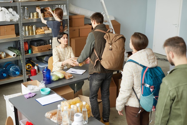 Schlangestehen im Help Center