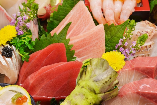 Schließen Sie herauf gemischten Sashimi, japanisches Lebensmittel