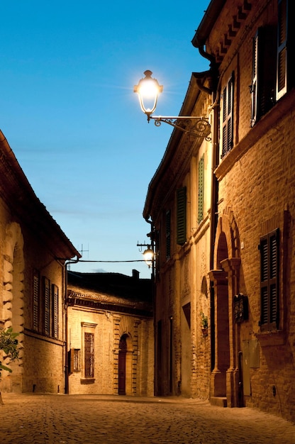 Schmale Gasse in der Altstadt