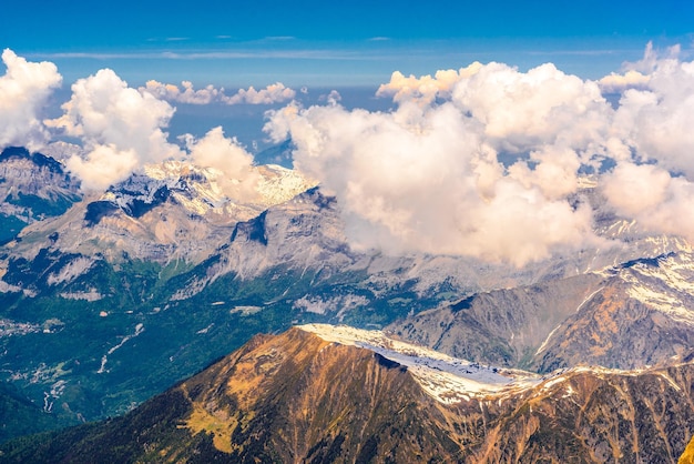 Schneebedeckte Berge Chamonix Mont Blanc HauteSavoie Alpen Frankreich