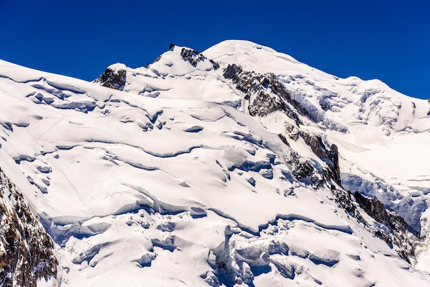 Schneebedeckte Berge Chamonix Mont Blanc HauteSavoie Alpen Frankreich