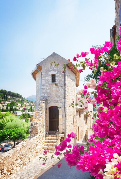 schöne alte Stadt der Provence