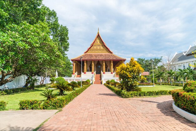 Schöne Architektur bei Haw Phra Kaew Temple